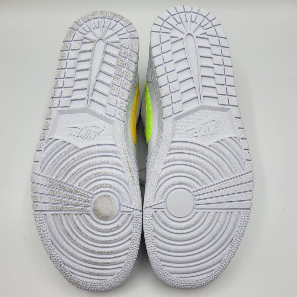 Nike Air Jordan 1 Retro Low Men Size 10 CW7033-100 Swoosh Shoes Whit Multicolor - Picture 3 of 14